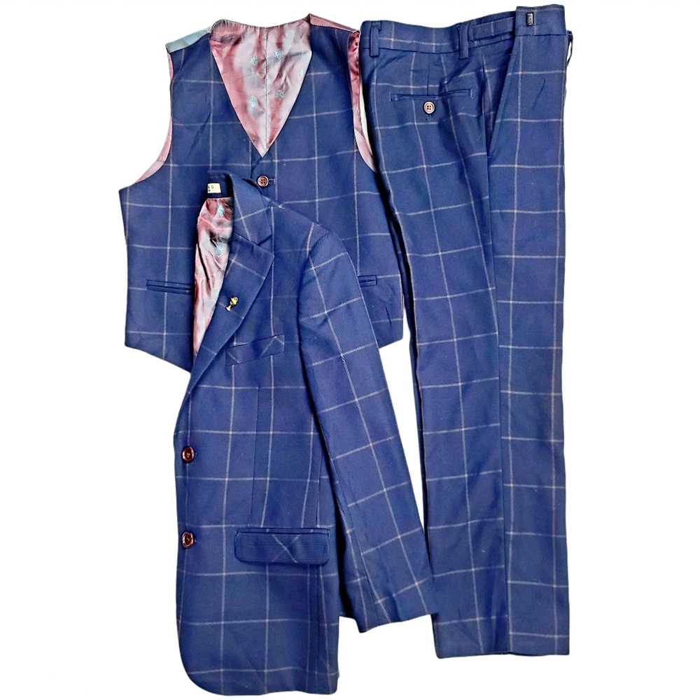 Romano Luxury Collection Three-Piece Suit